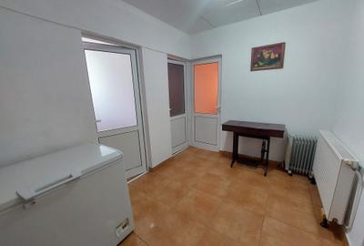 Casă cu 5 camere cu Garaj în Izvoru Muntelui - 6