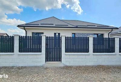 Casă cu 4 camere cu Teren 595 Mp în Bod