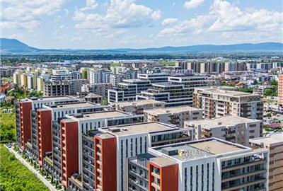 Apartament cu 2 camere decomandat, mobilat în Tractorul - 21
