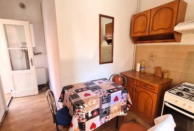 Garsonieră semidecomandată în Central