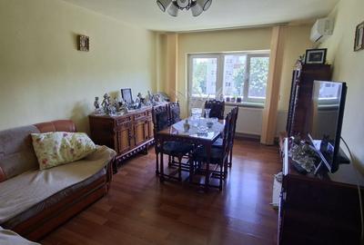 Apartament cu 3 camere decomandat în Aradului - 11