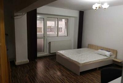 Garsonieră decomandată în Barieră - 5