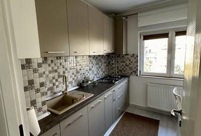 Apartament cu 2 camere semidecomandat, mobilat în Polonă - 12