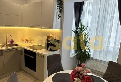 Apartament cu 3 camere semidecomandat, mobilat în Theodor Pallady