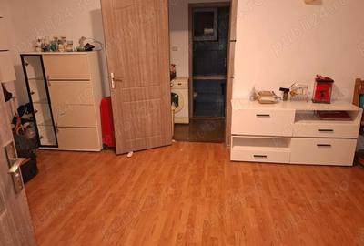 Apartament cu 3 camere nedecomandat în Central - 3