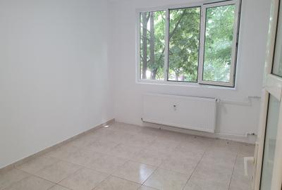 Apartament cu 2 camere decomandat în Drumul Taberei - 2