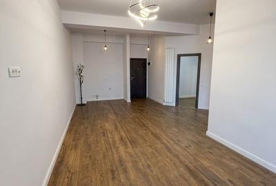 Spațiu comercial, de 52 mp, în Central