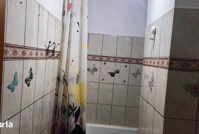 Garsonieră decomandată în Micro 14 - 5