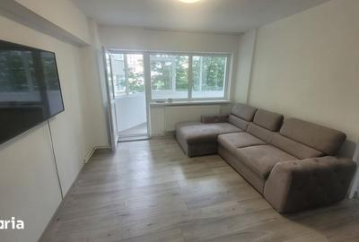 Apartament cu 2 camere semidecomandat în Micro 3 - 3