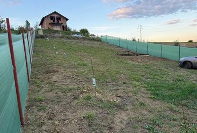 Teren de 465 mp, în Nazna - 3