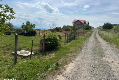 Teren de 537 mp, în Iris