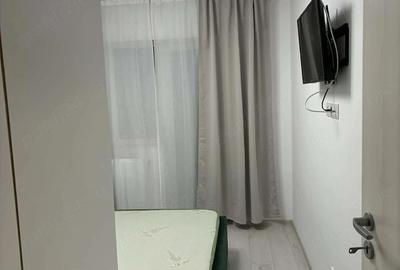 Apartament cu 2 camere nedecomandat în Apărătorii Patriei - 1