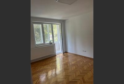 Apartament cu 2 camere semidecomandat în Mărășești - 2