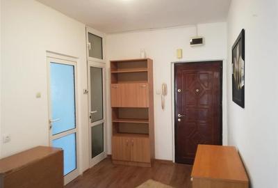 Apartament cu 2 camere decomandat, mobilat în Ultracentral