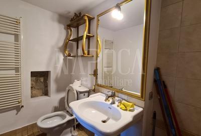 Apartament cu 4 camere semidecomandat în Central - 11