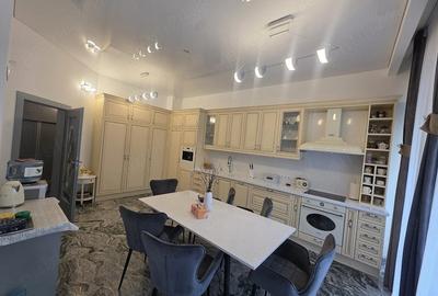 Apartament cu 4 camere decomandat în Decebal - 12