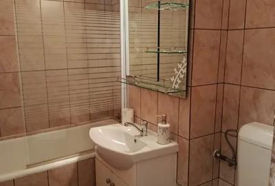Apartament cu 2 camere decomandat în Mihai Bravu