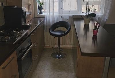 Apartament cu 3 camere semidecomandat în Roșu - 11