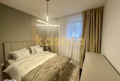 Apartament cu 3 camere în Tei