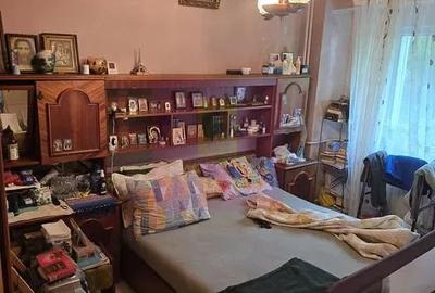 Apartament cu 3 camere semidecomandat în Lacul Tei