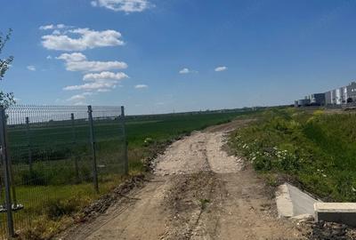 Teren de 10153 mp, în Ghiroda