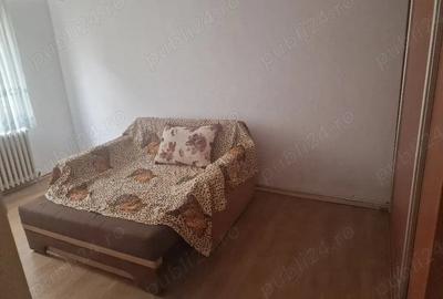 Apartament cu 3 camere decomandat în Precista - 2