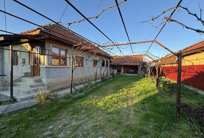 Casă cu 4 camere în Ceauru - 8