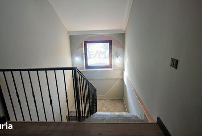 Casă cu 4 camere cu Teren 563 Mp în Corbeanca