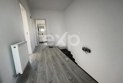 Casă cu 4 camere cu Canalizare în Trivale - 9