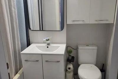 Apartament cu 2 camere decomandat în Calea București