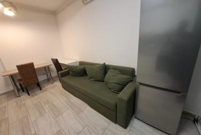 Apartament cu 2 camere decomandat, mobilat în Prelungirea Ghencea