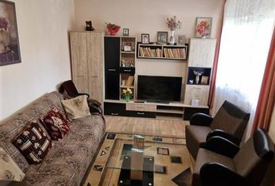 Apartament cu 2 camere decomandat în Metalurgie - 1