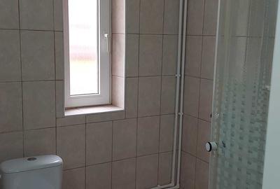 Casă cu 4 camere decomandat în Costinești - 3