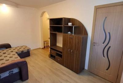 Apartament cu 2 camere nedecomandat în Dacia