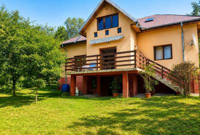 Casă cu 4 camere în Provița de Sus