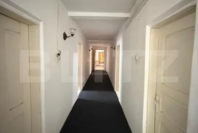 Casă cu 4 camere cu Teren 667 Mp în Victoria