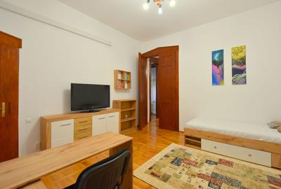 Apartament cu 3 camere semidecomandat, mobilat în Ultracentral - 13