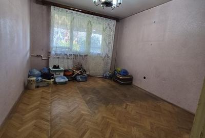 Apartament cu 3 camere decomandat în Calea București - 6