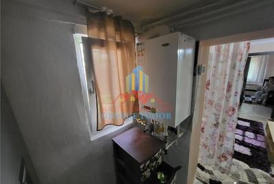 Casă cu 3 camere în Bolintin-Vale