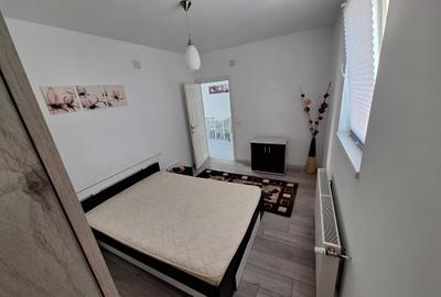 Apartament cu 2 camere decomandat în Central - 2