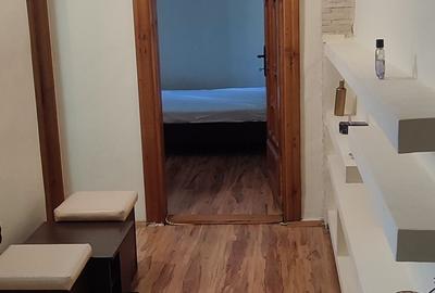 Apartament cu 2 camere decomandat în Giroc