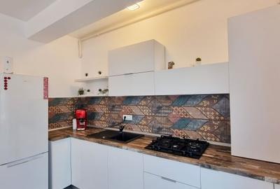 Penthouse cu 2 camere decomandat, mobilat în Mamaia-Sat - 5