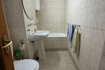 Garsonieră decomandată în Dorobanți