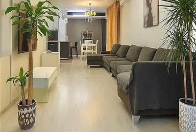 Apartament cu 3 camere semidecomandat, mobilat în Pipera