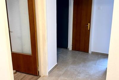 Apartament cu 3 camere decomandat în Obor - 1