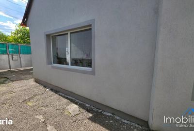 Casă cu 4 camere cu Teren 268 Mp în Central - 15