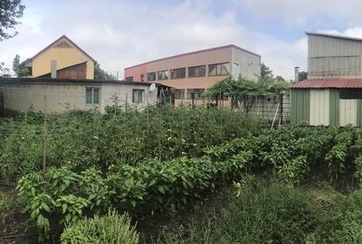 Spațiu comercial, de 1,066 mp, în Central - 9