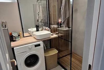 Apartament cu 2 camere decomandat în Păcii