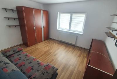 Apartament cu 2 camere decomandat în Carpați 2 - 16