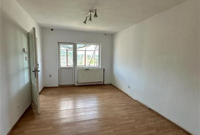 Apartament cu 2 camere semidecomandat în Mociur - 11